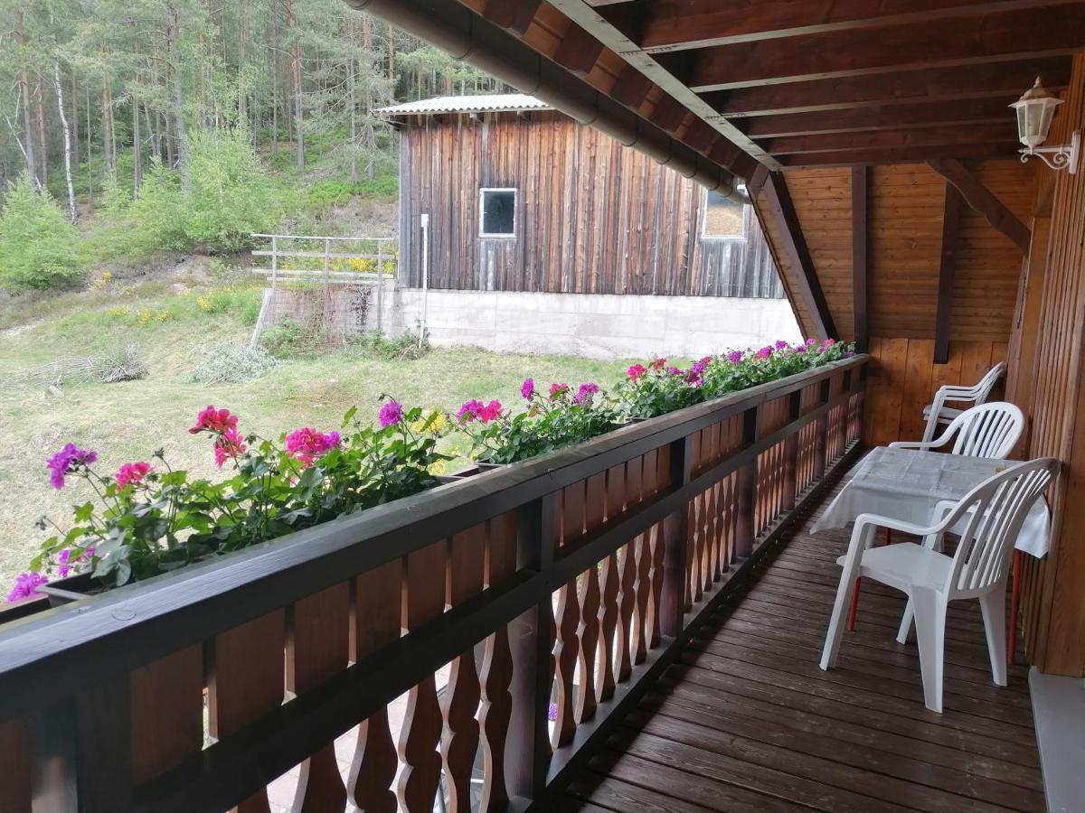 Ferienwohungen Im Kuchersbach Hornberg Camera foto